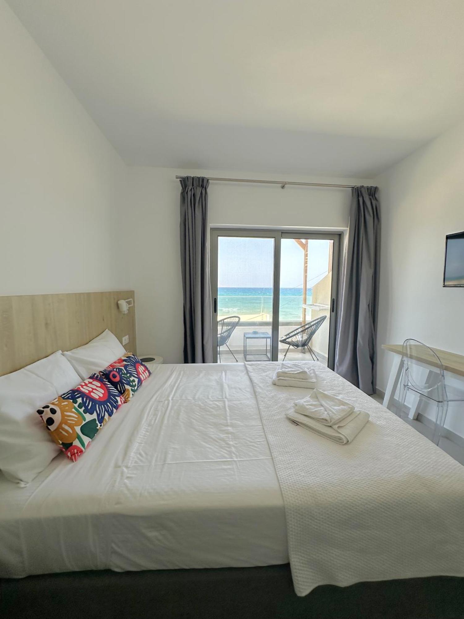 Anfi Suites Gouves Habitación foto